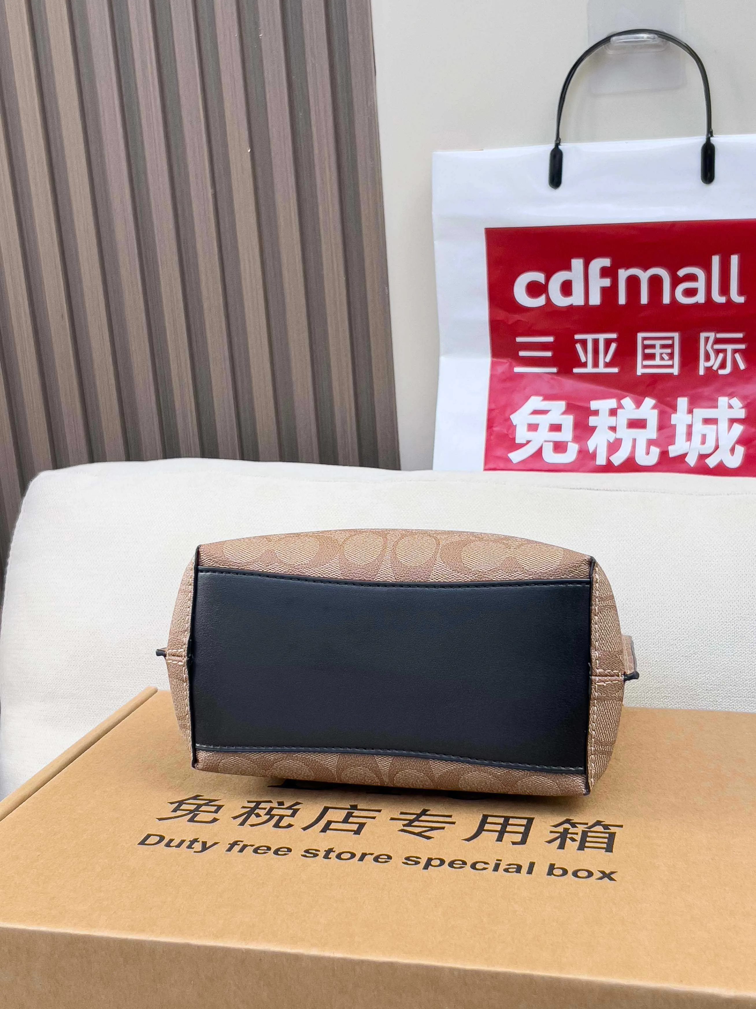 Классические Сумки Женские Coach 11204162