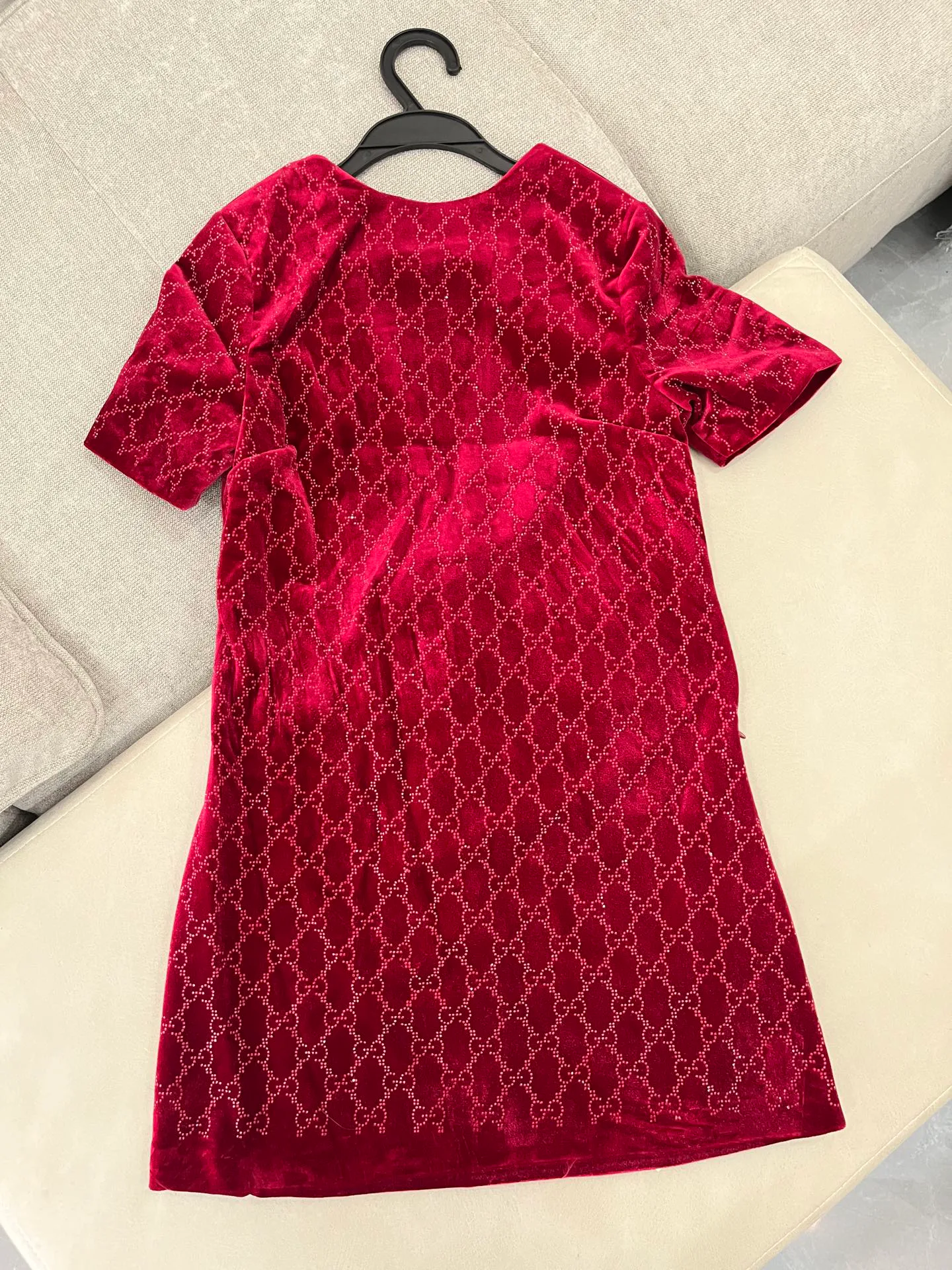 Платья Женские Gucci 17140452