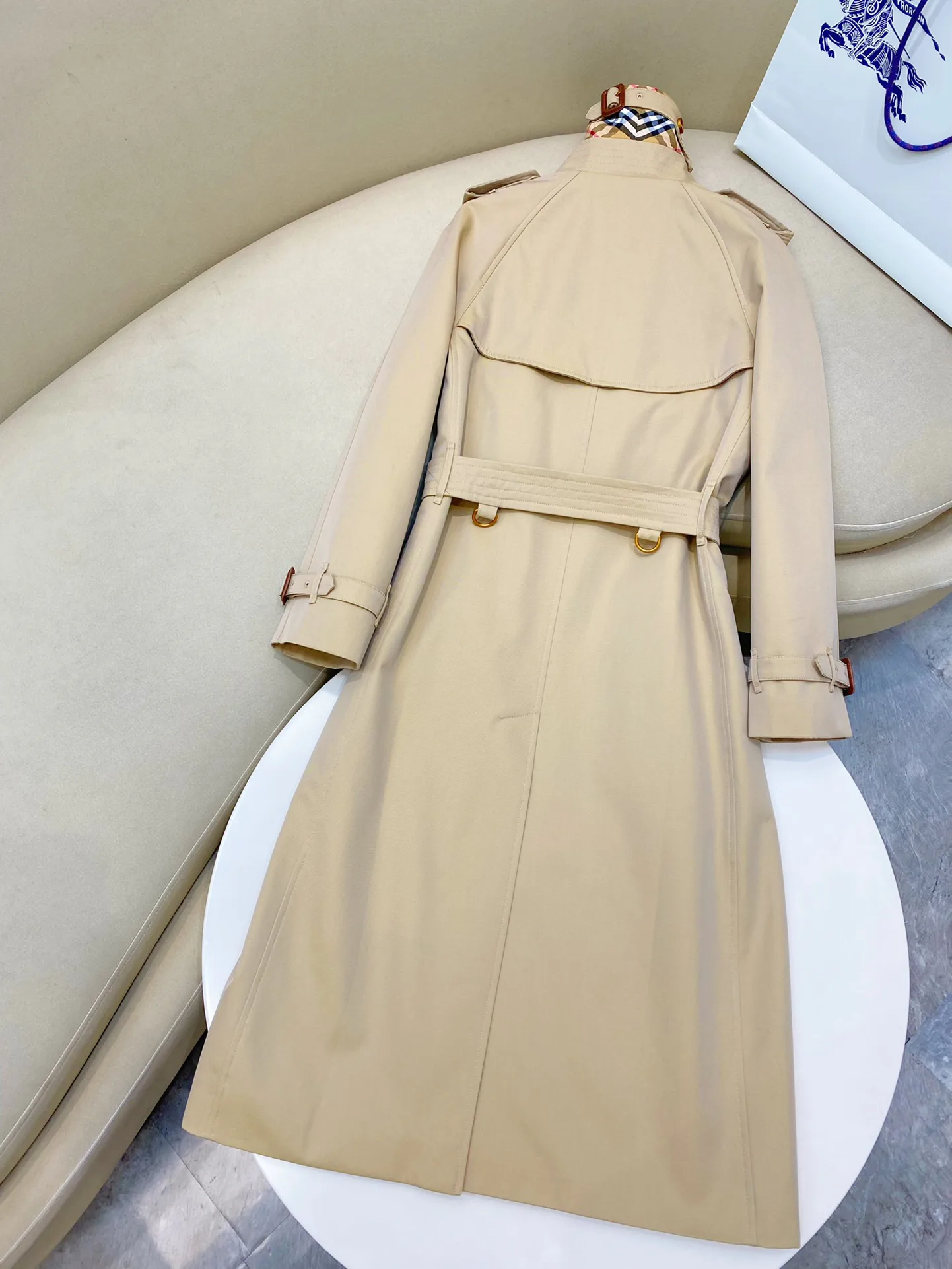 Тренчи Женские Burberry 18512874