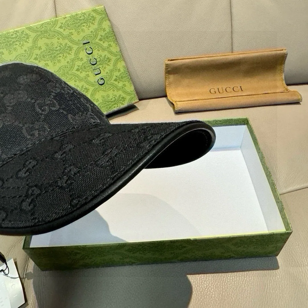 Головные Уборы Gucci 18347042