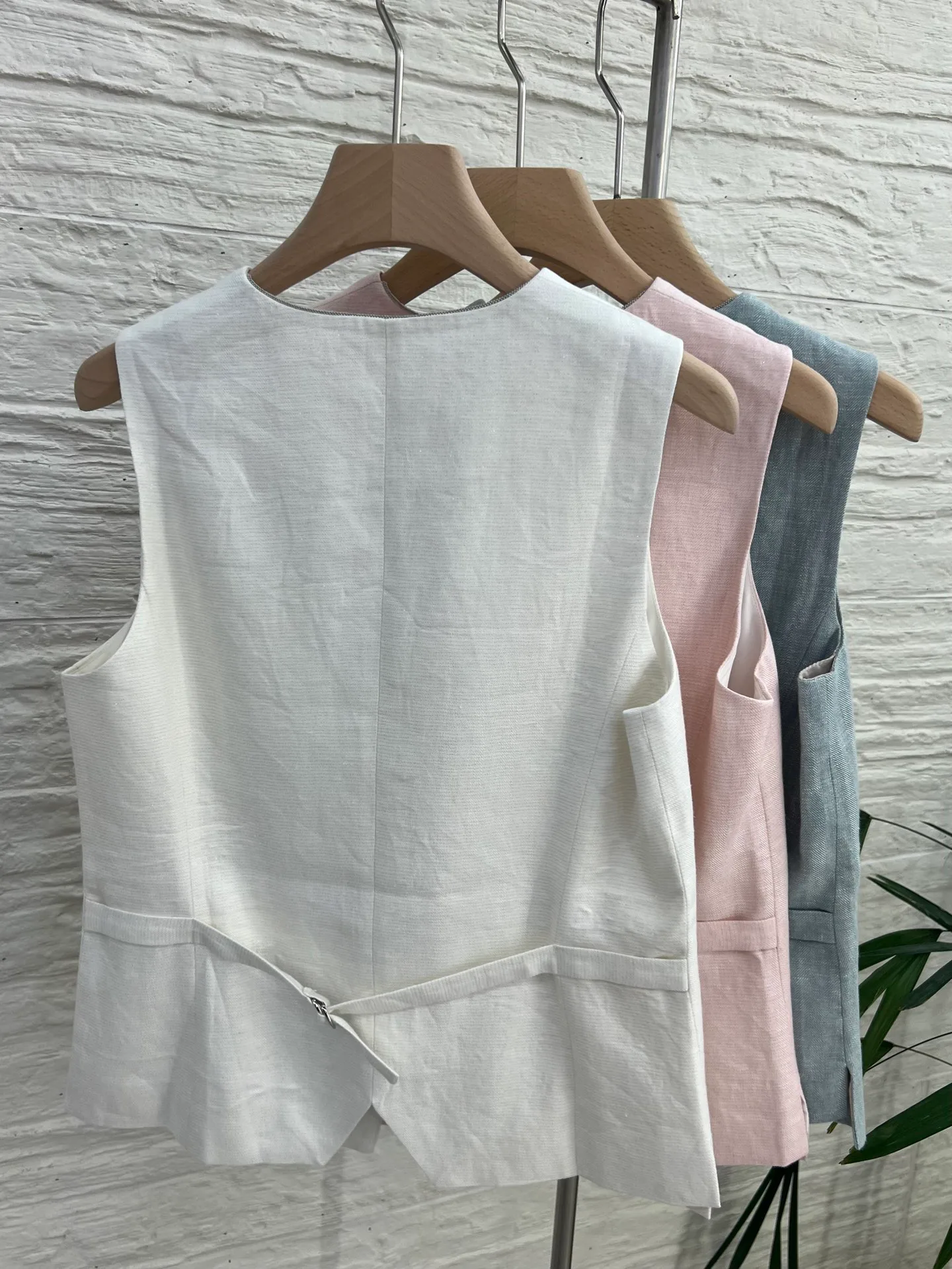 Жилеты Женские Brunello Cucinelli 11207068