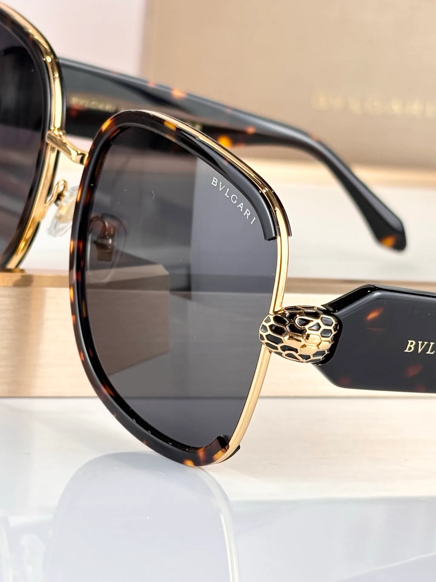 Очки Bvlgari 17700938