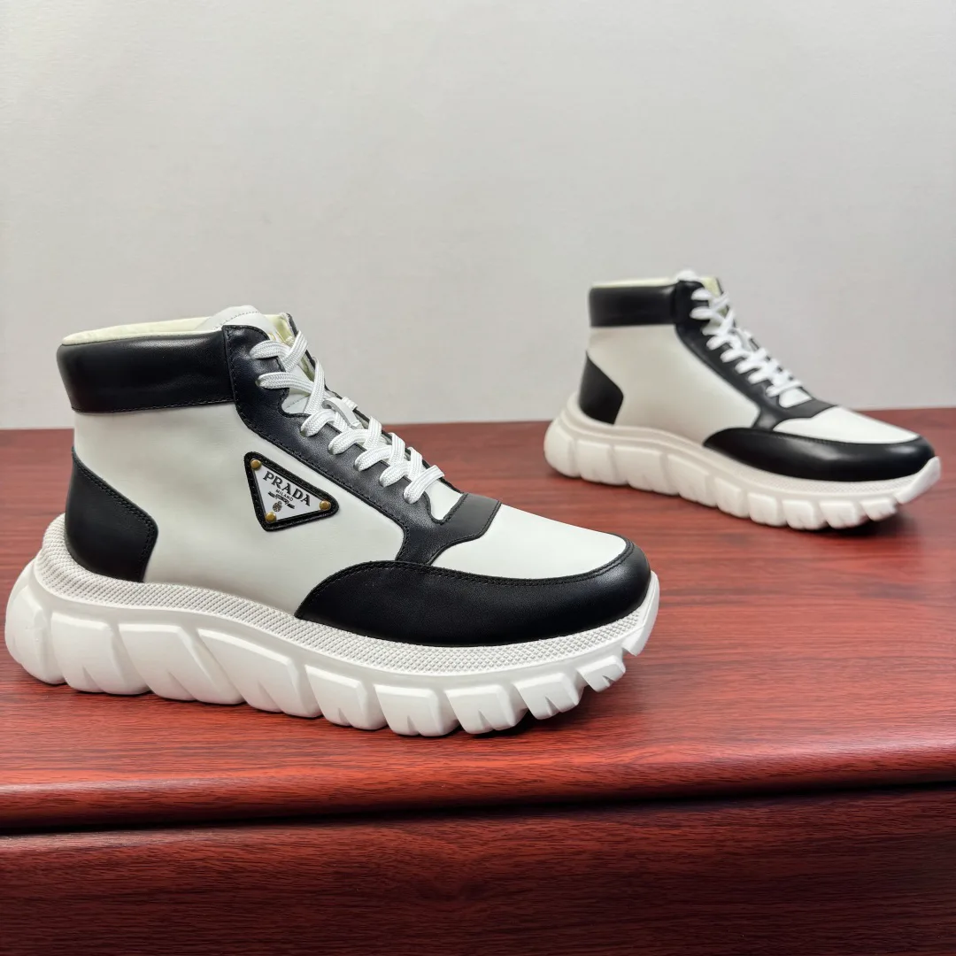 Кроссовки Мужские Prada 4852635
