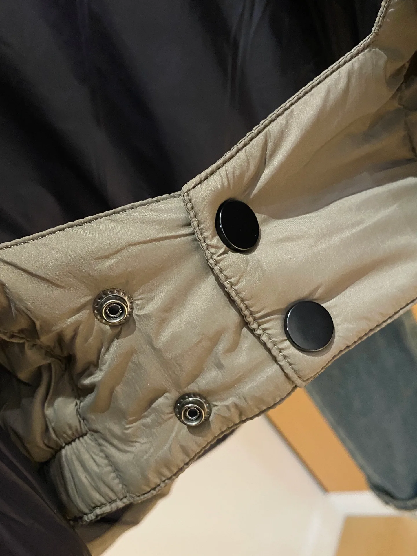 Куртки И Пуховики Женские Canada Goose 18741218