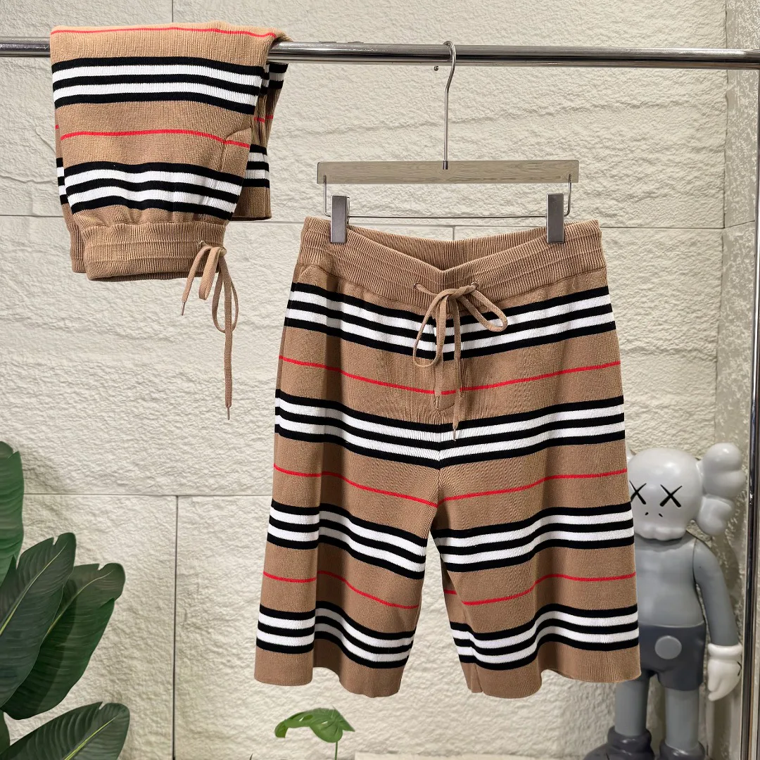 Шорты Мужские Burberry 17157702