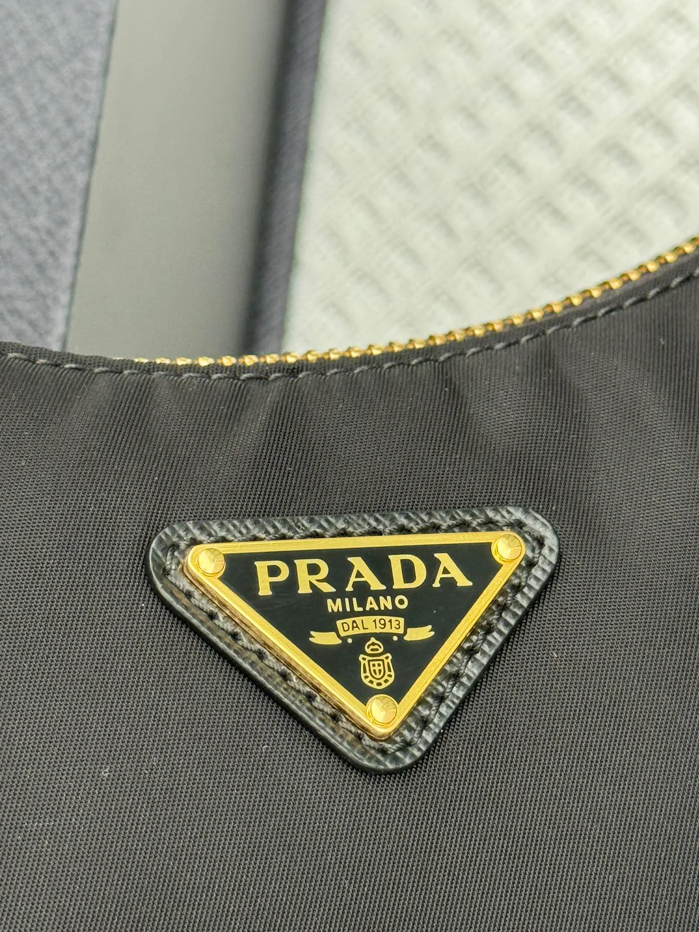 Сумки На Ремне Женские Prada 363670