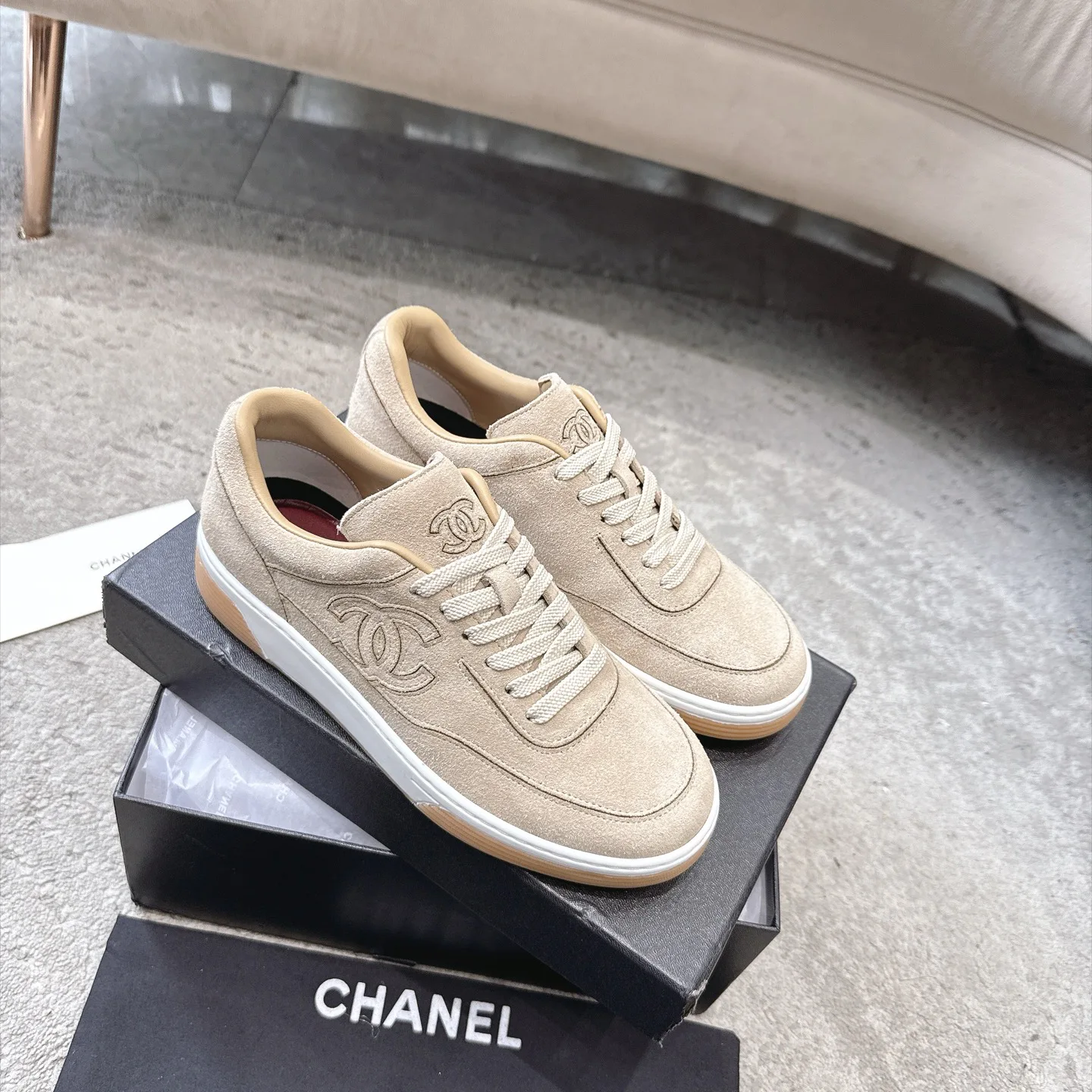 Кроссовки Женские Chanel 17933404