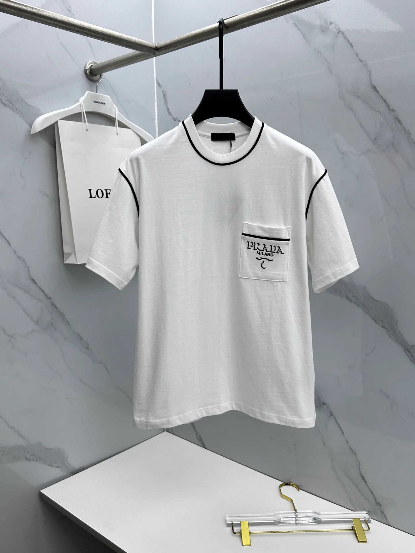 Футболки Женские Prada 2237466