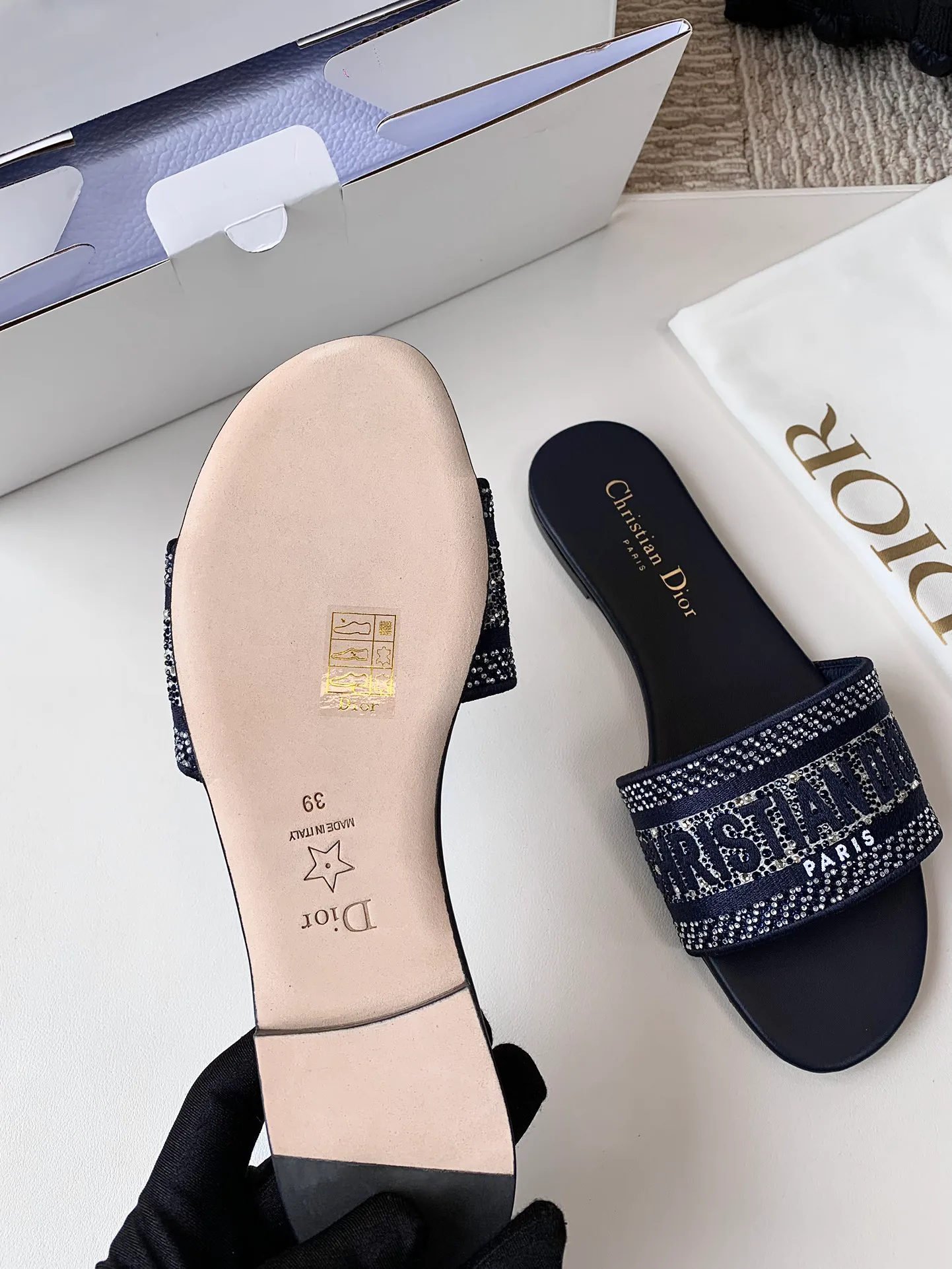 Шлепанцы Женские Christian Dior 12679403