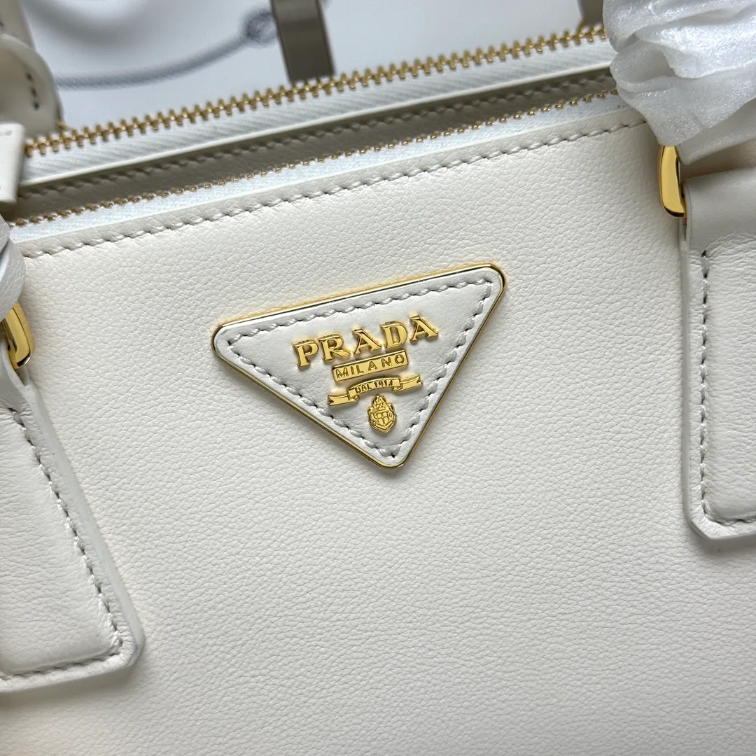 Классические Сумки Женские Prada 1878077