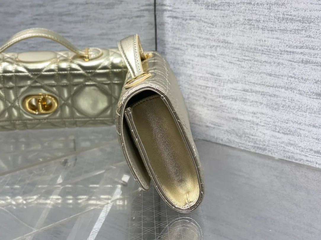 Клатчи Женские Christian Dior 11412682