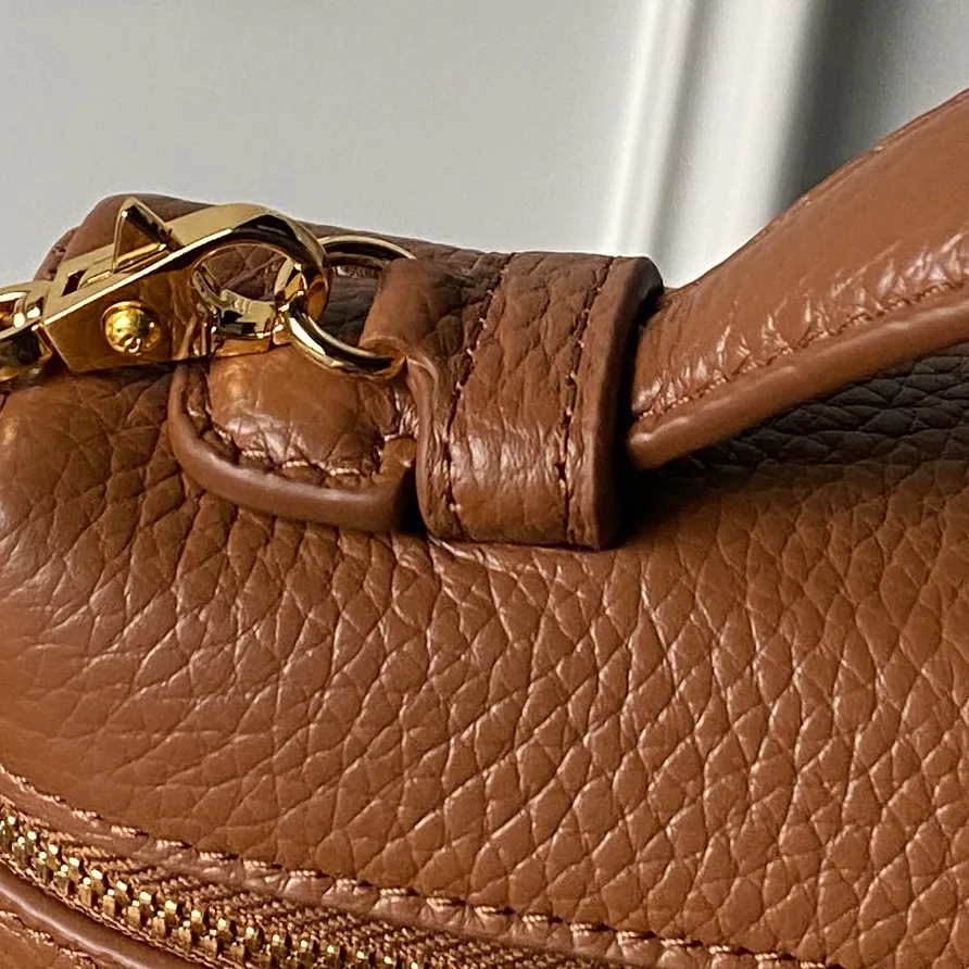 Классические Сумки Женские Chanel 18207920