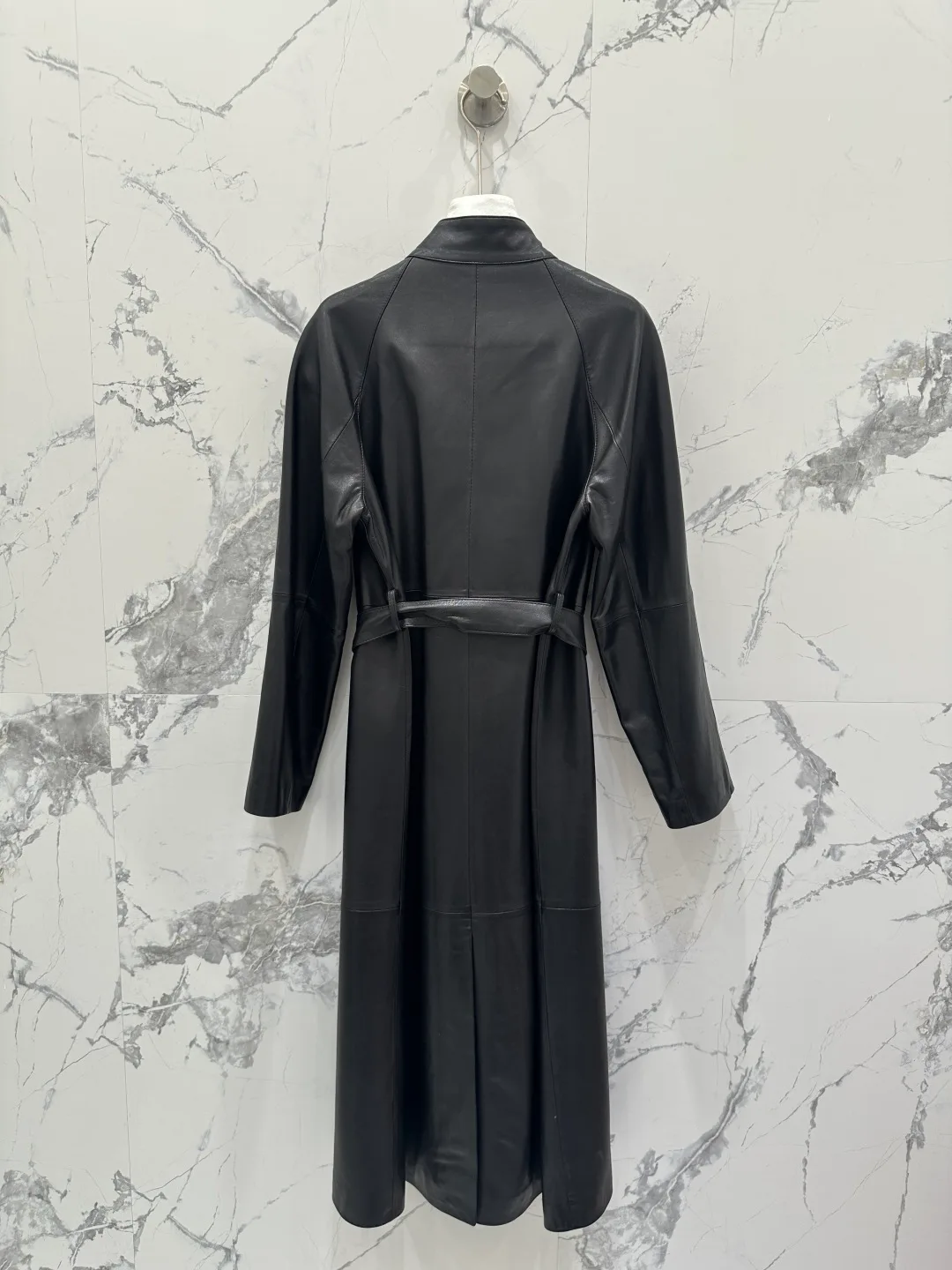 Кожаные Куртки И Дублёнки Женские Armani 4425167