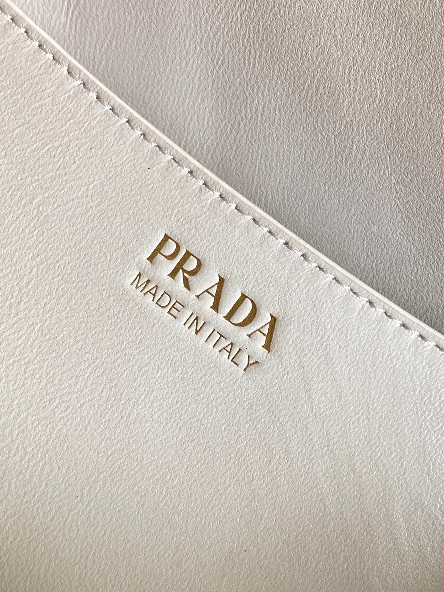 Сумки На Ремне Женские Prada 188927