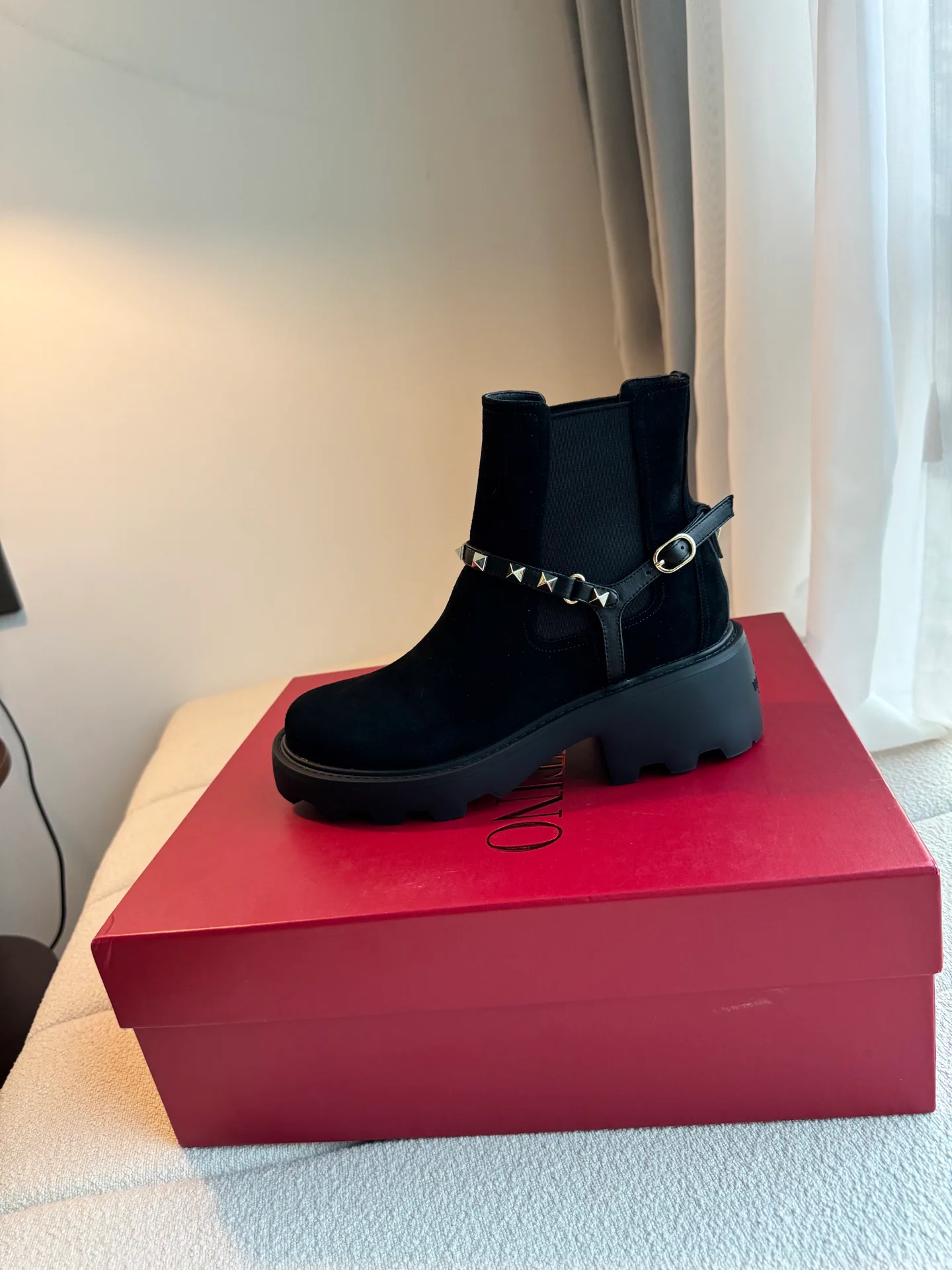 Ботинки Женские Valentino 18832626