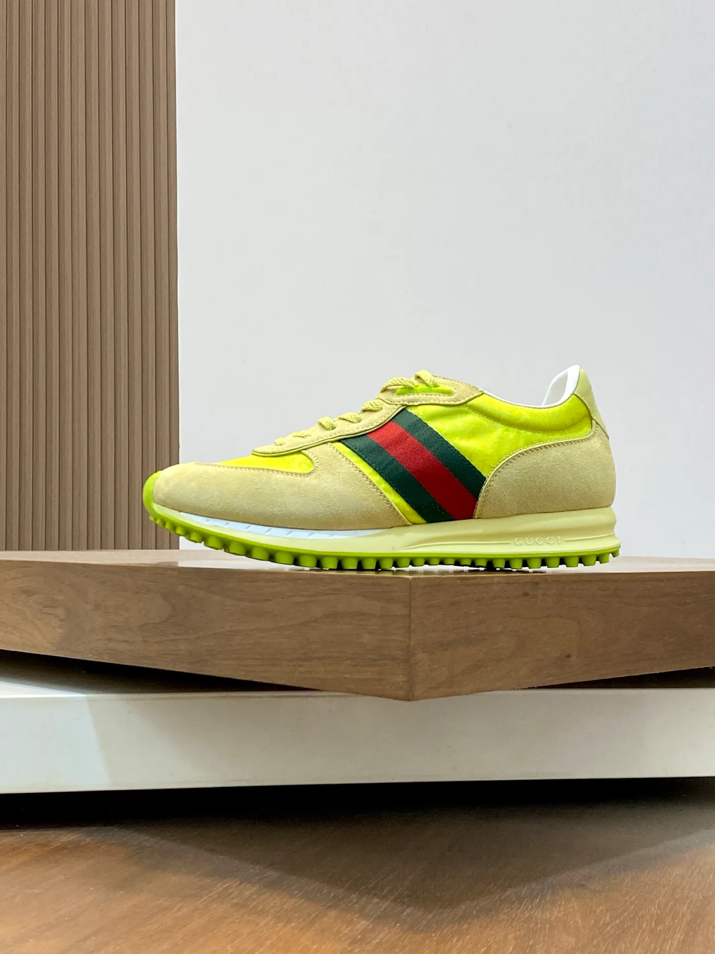 Кроссовки Мужские Gucci 13182408