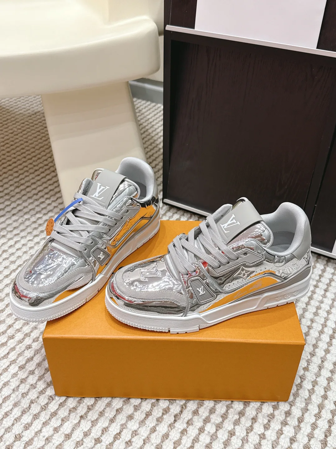 Кроссовки Женские Louis Vuitton 1275076
