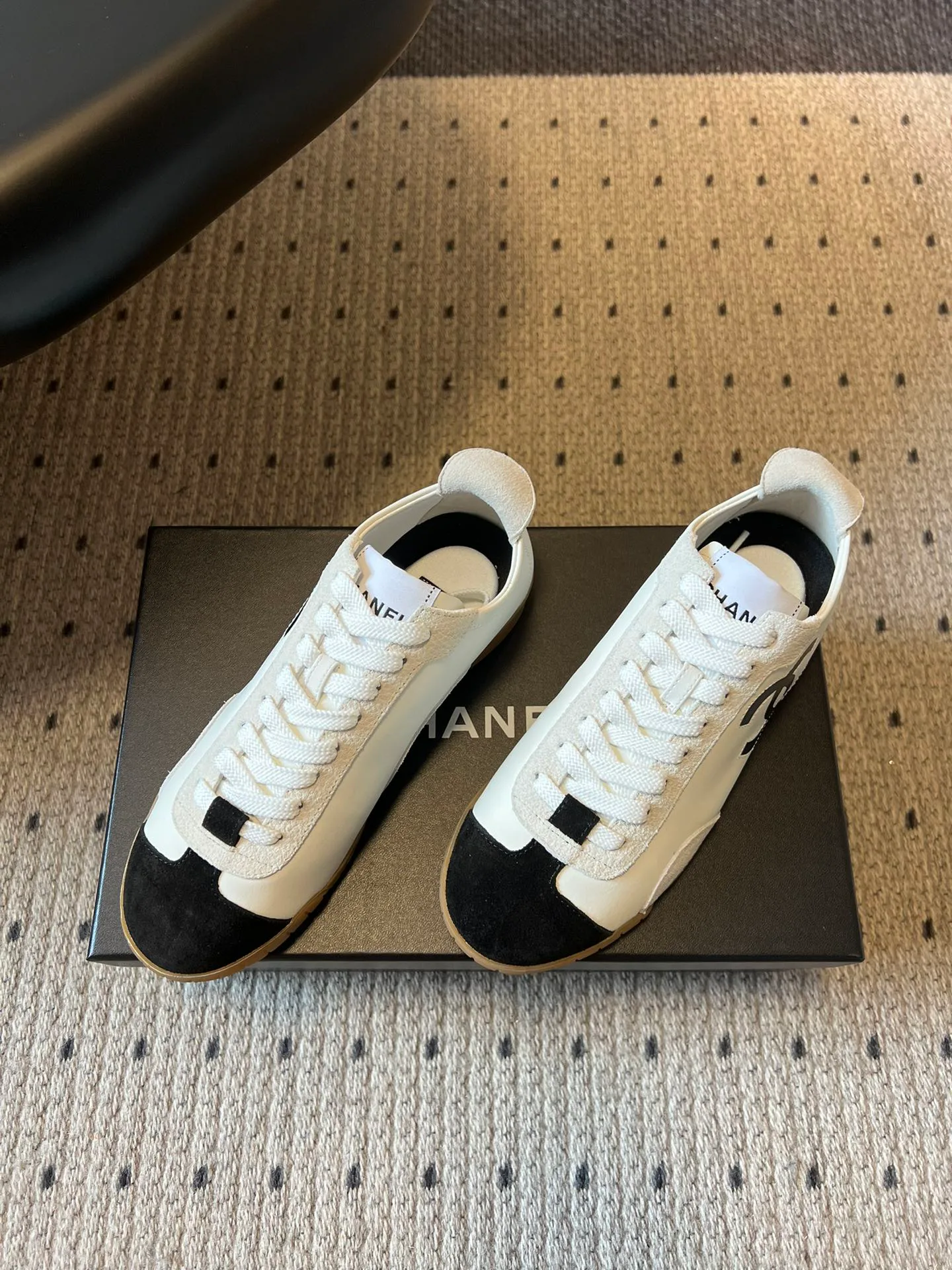 Кроссовки Женские Chanel 5073143
