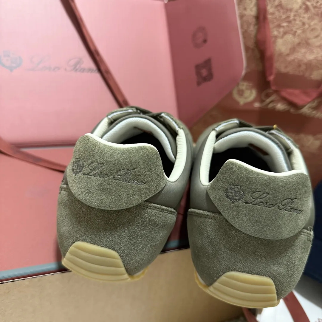 Кроссовки Женские Loro Piana 18006672