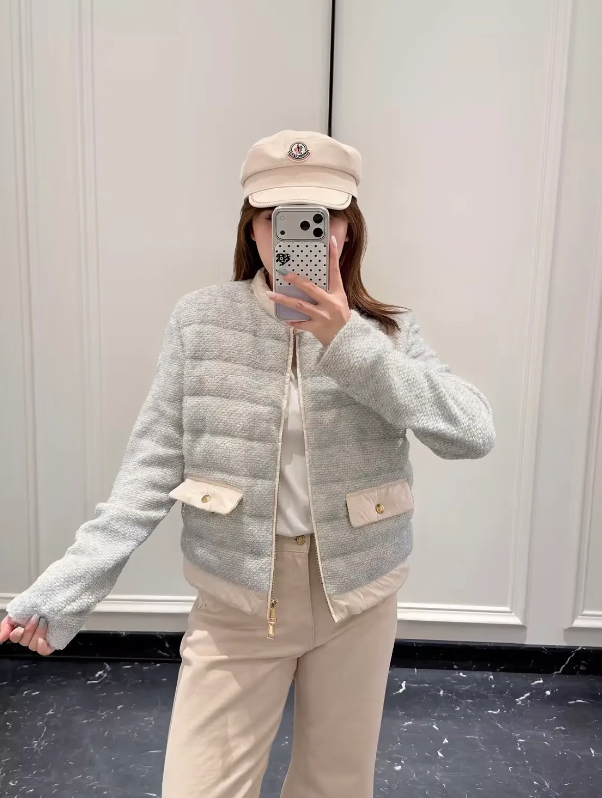 Куртки И Пуховики Женские Moncler 19677665