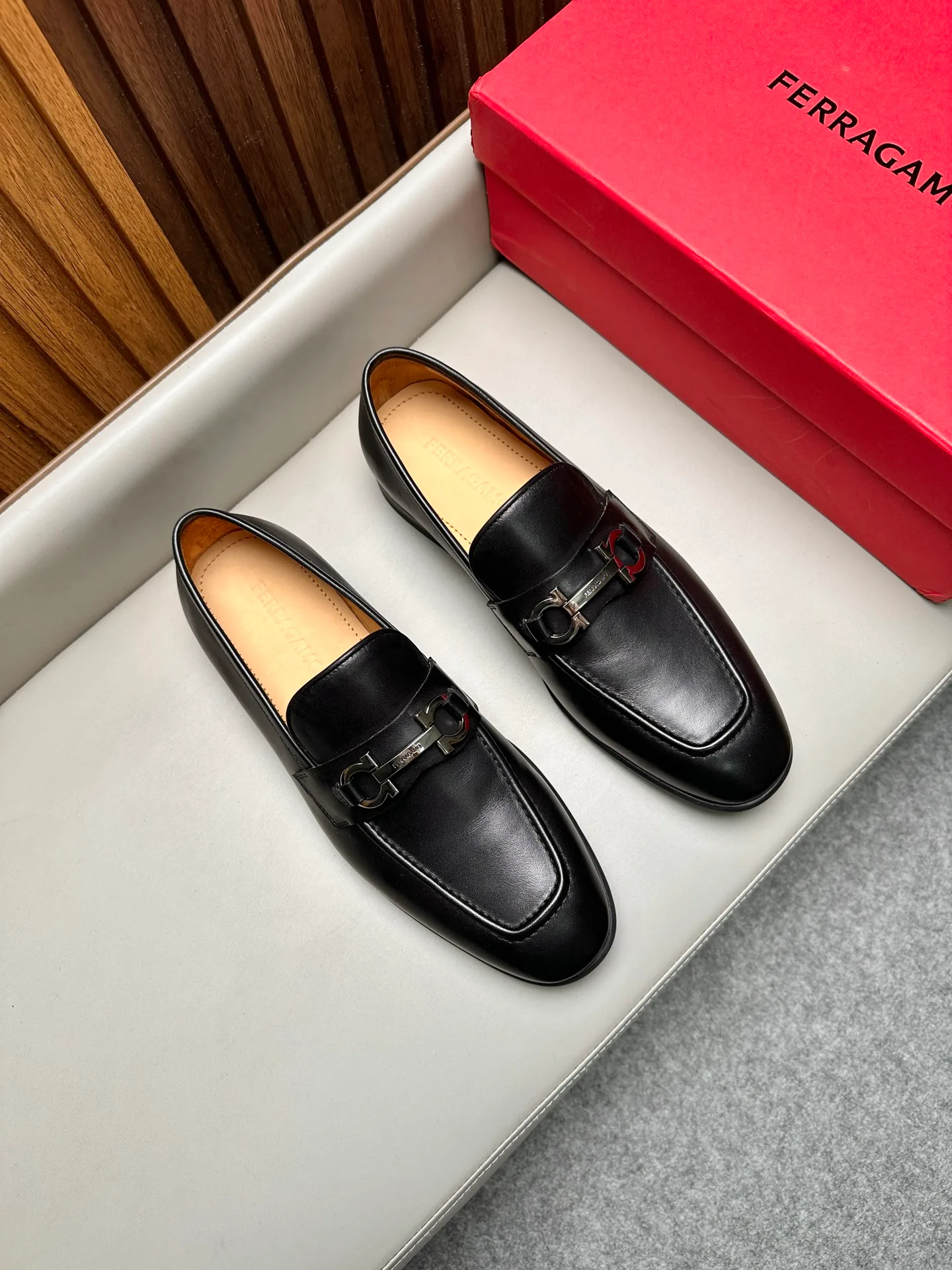 Лоферы И Туфли Мужские Salvatore Ferragamo 17501276