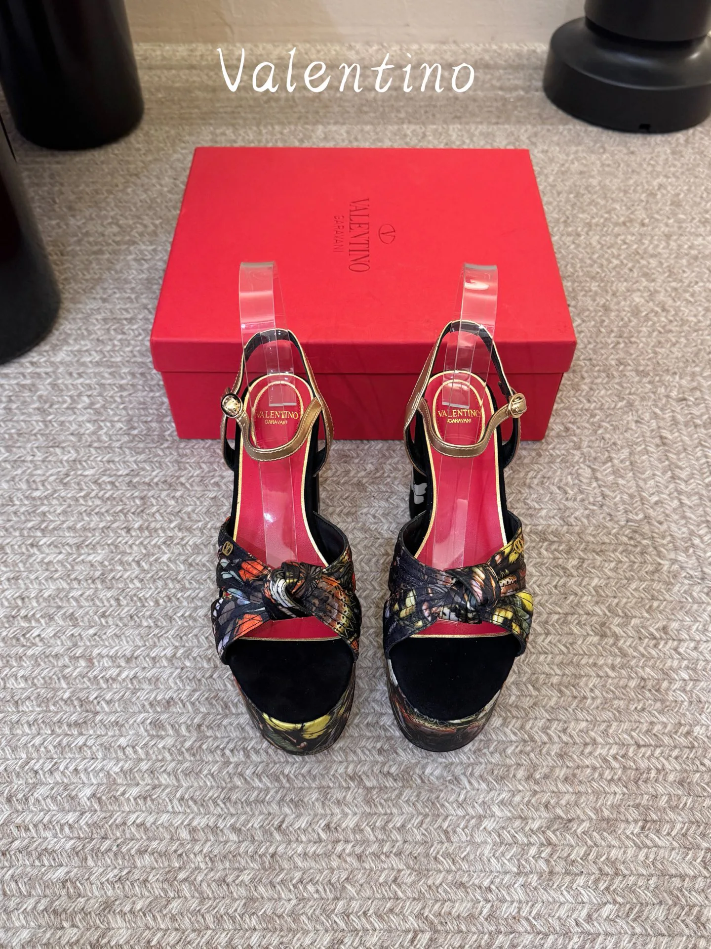 Босоножки Женские Valentino 19707116
