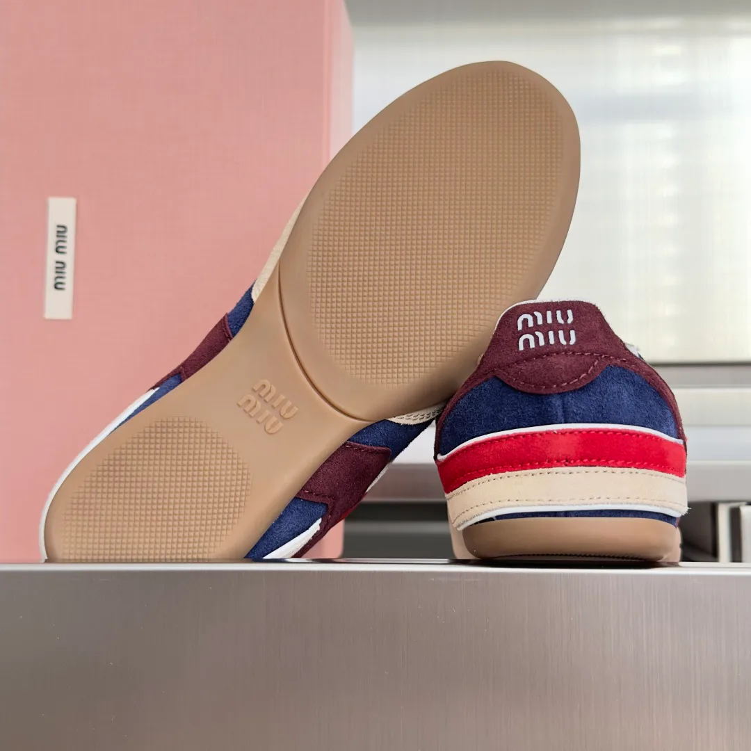 Кроссовки Женские Miu Miu 18092988