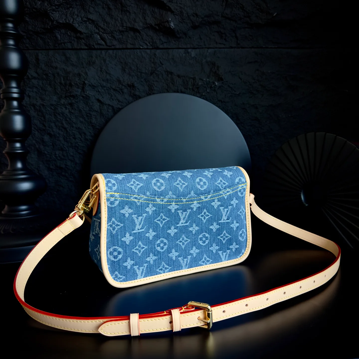 Классические Сумки Женские Louis Vuitton 13394411
