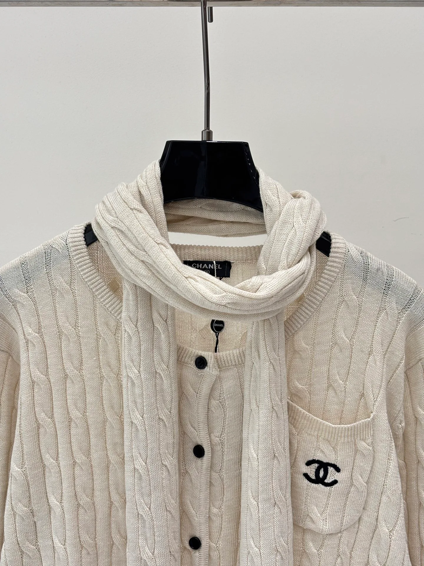 Джемперы И Свитеры Женские Chanel 18138209