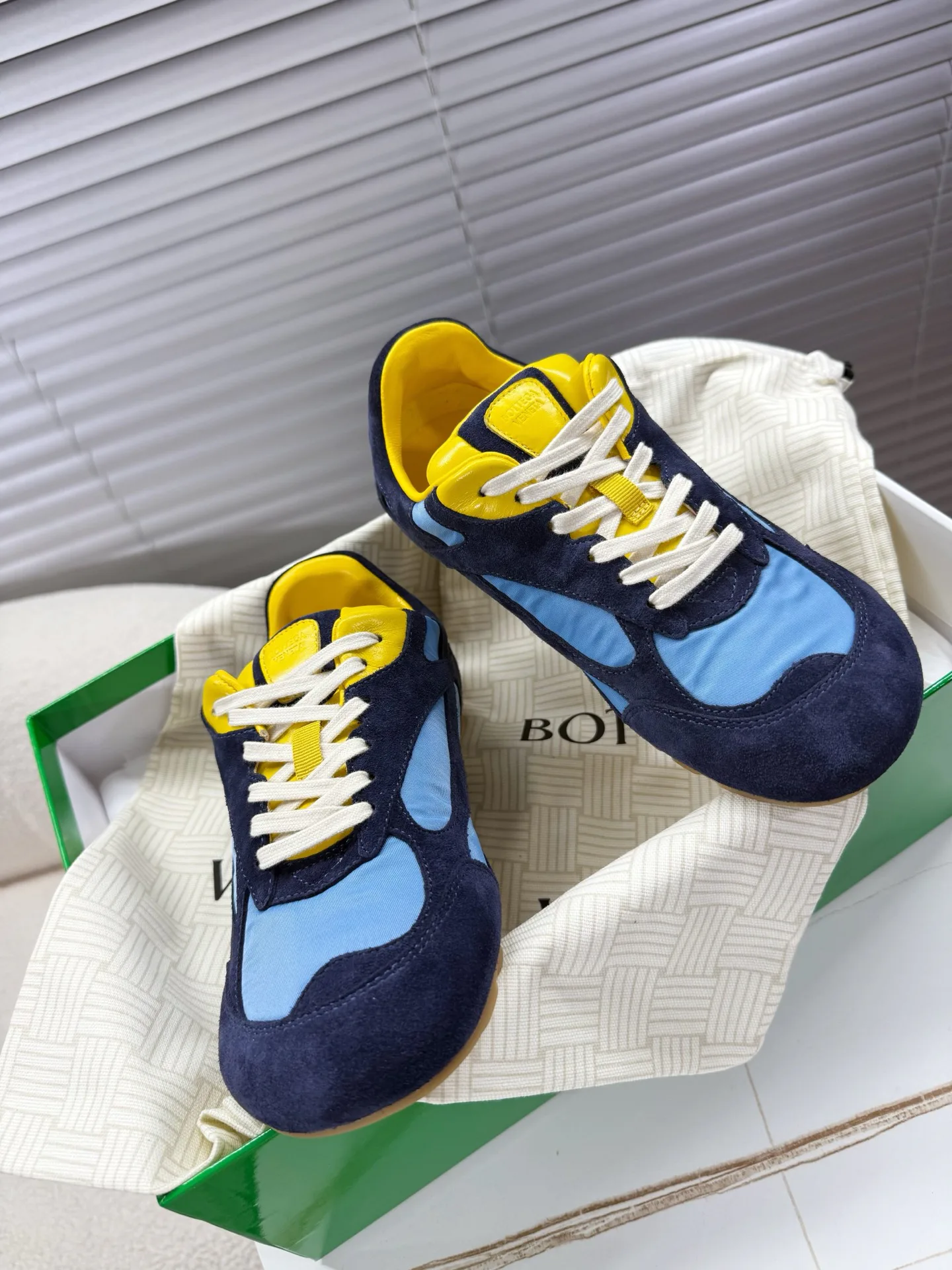 Кроссовки Женские Bottega Veneta 4019868