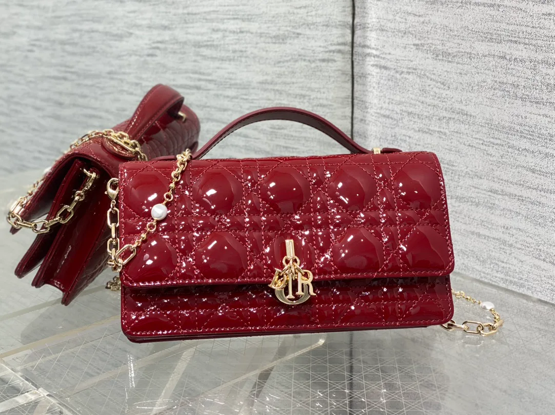 Сумки На Ремне Женские Christian Dior 167477