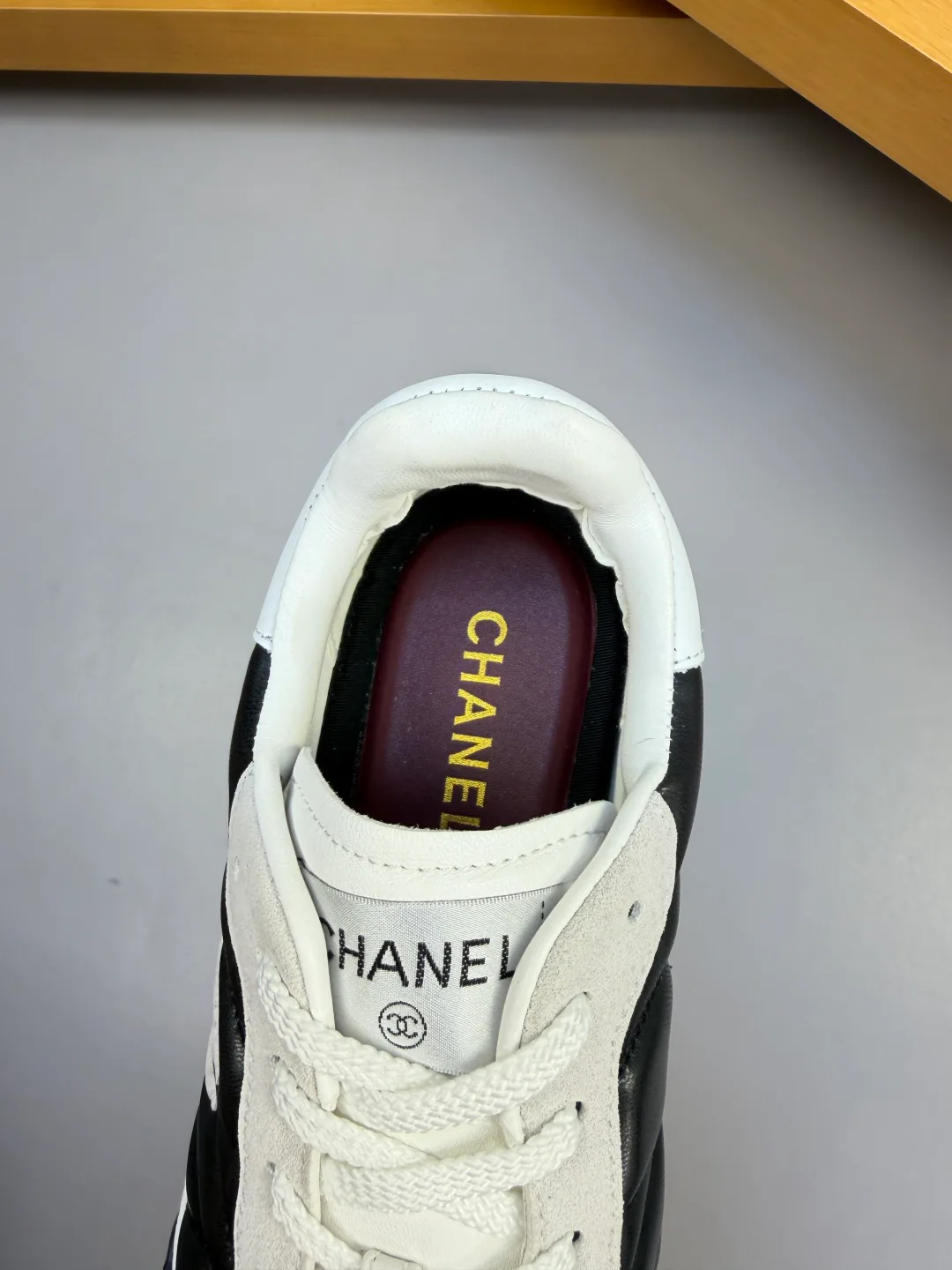 Кроссовки Женские Chanel 18744064