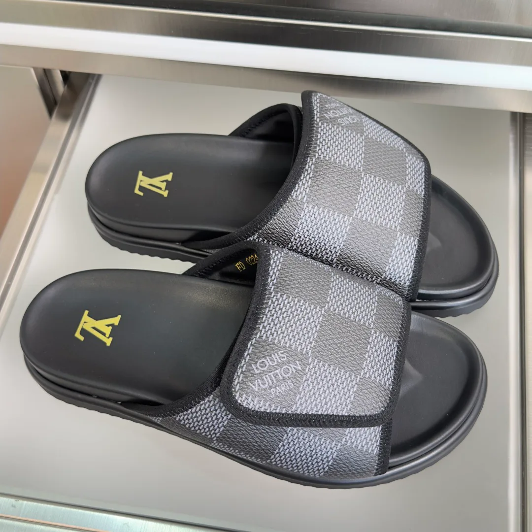 Сандалии Мужские Louis Vuitton 11852554