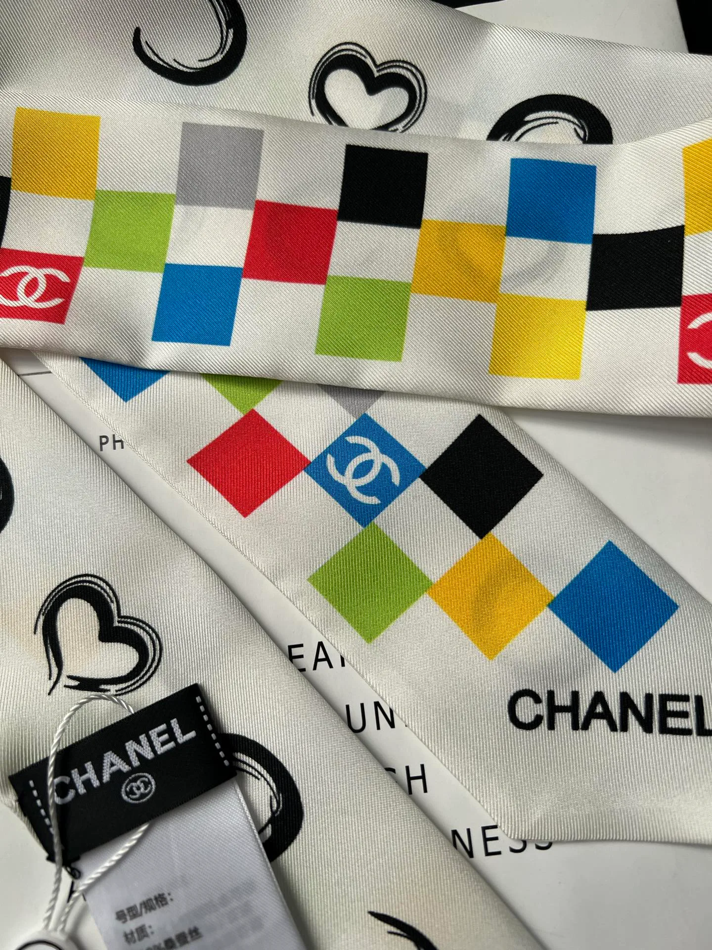 Платки Chanel 18675546