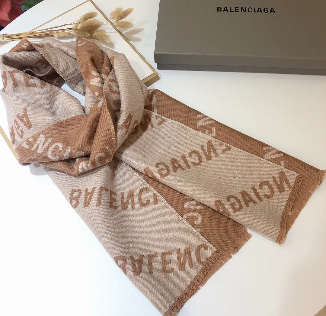 Шарфы Balenciaga 1383326