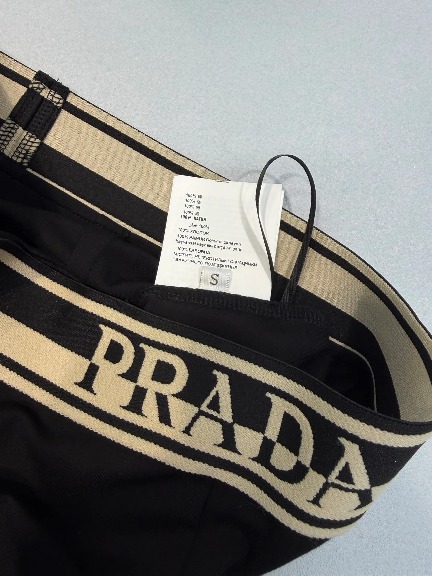Брюки Мужские Prada 11546060
