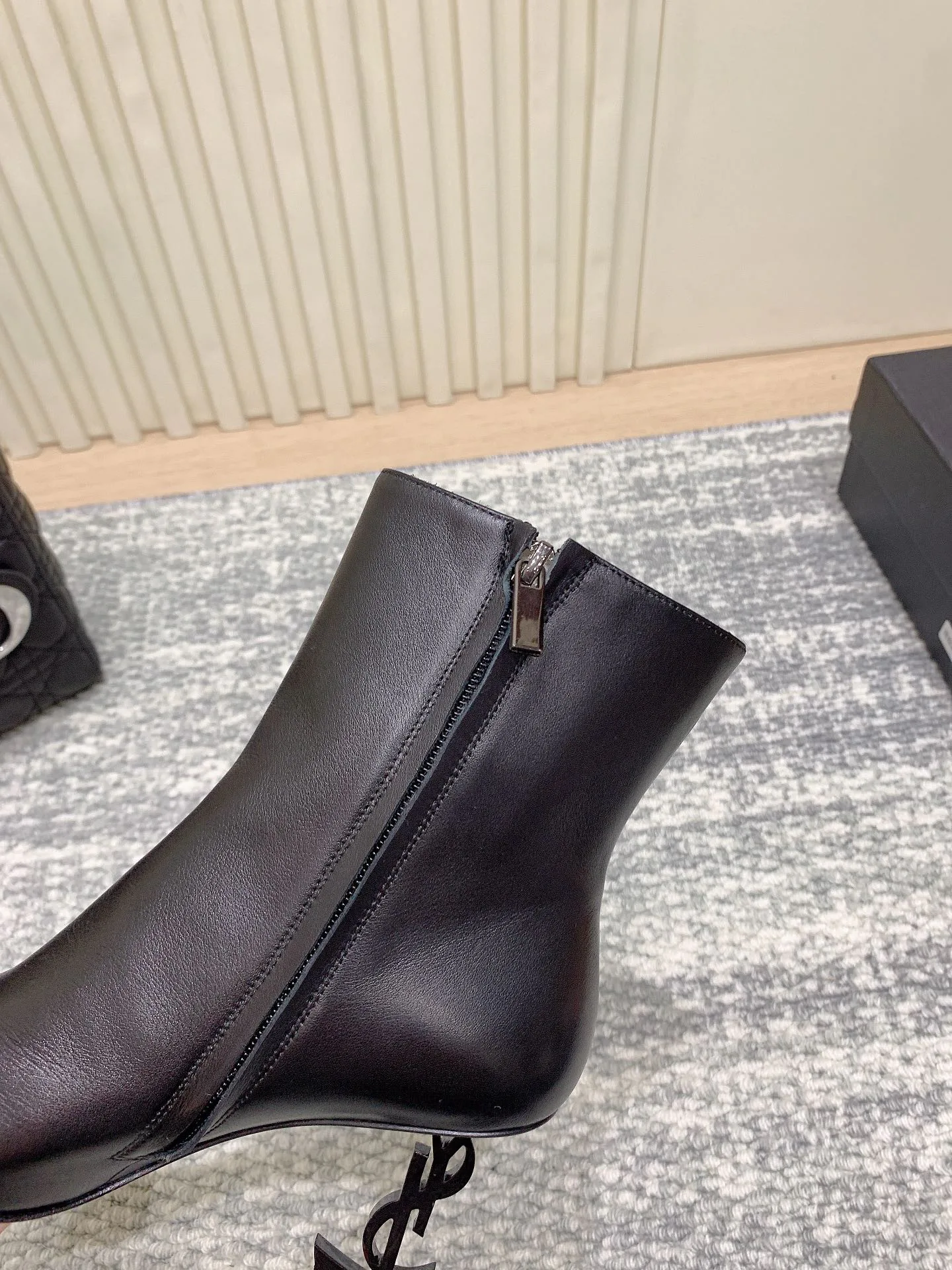 Ботильоны Женские Saint Laurent 18080430
