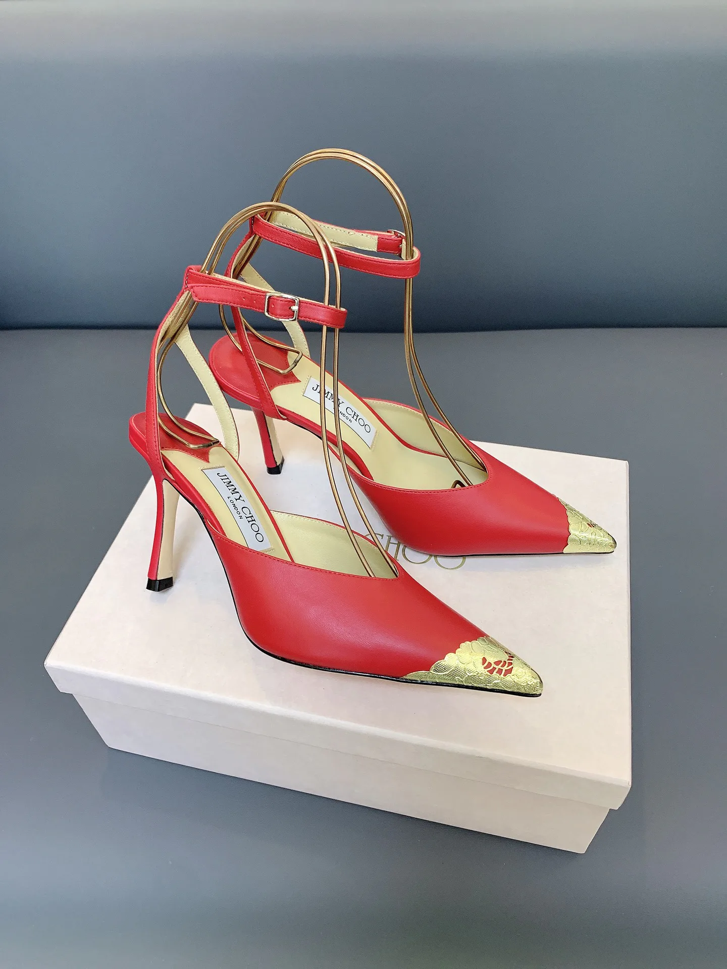 Босоножки Женские Jimmy Choo 18731843
