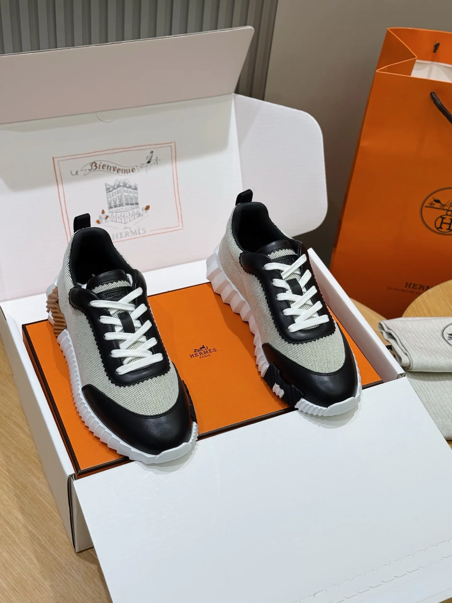 Кроссовки Мужские Hermes 13164671