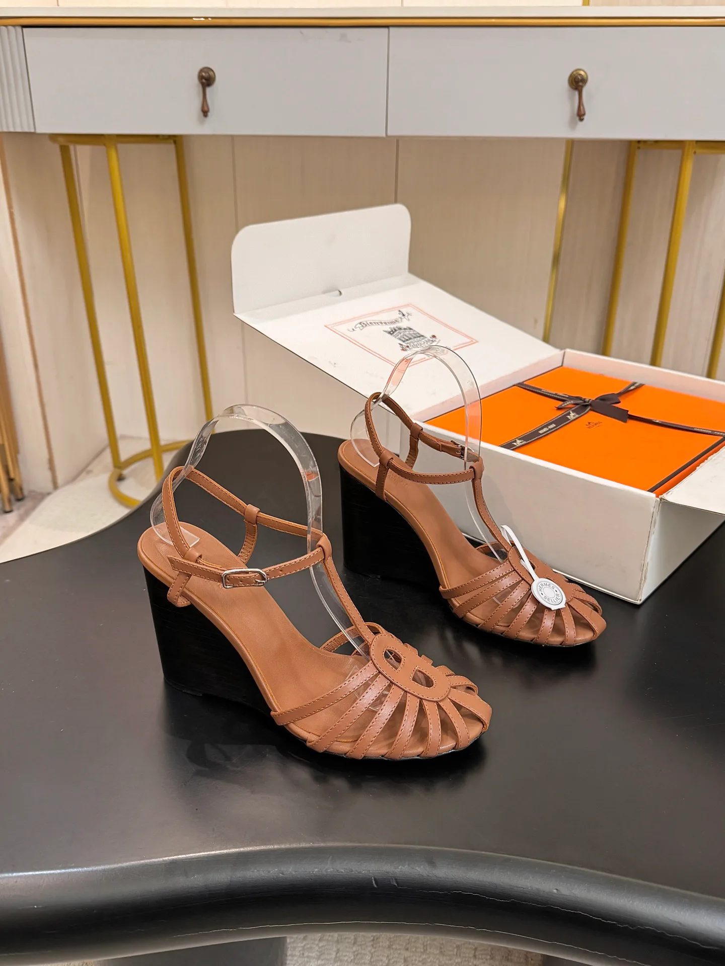 Босоножки Женские Hermes 18103846