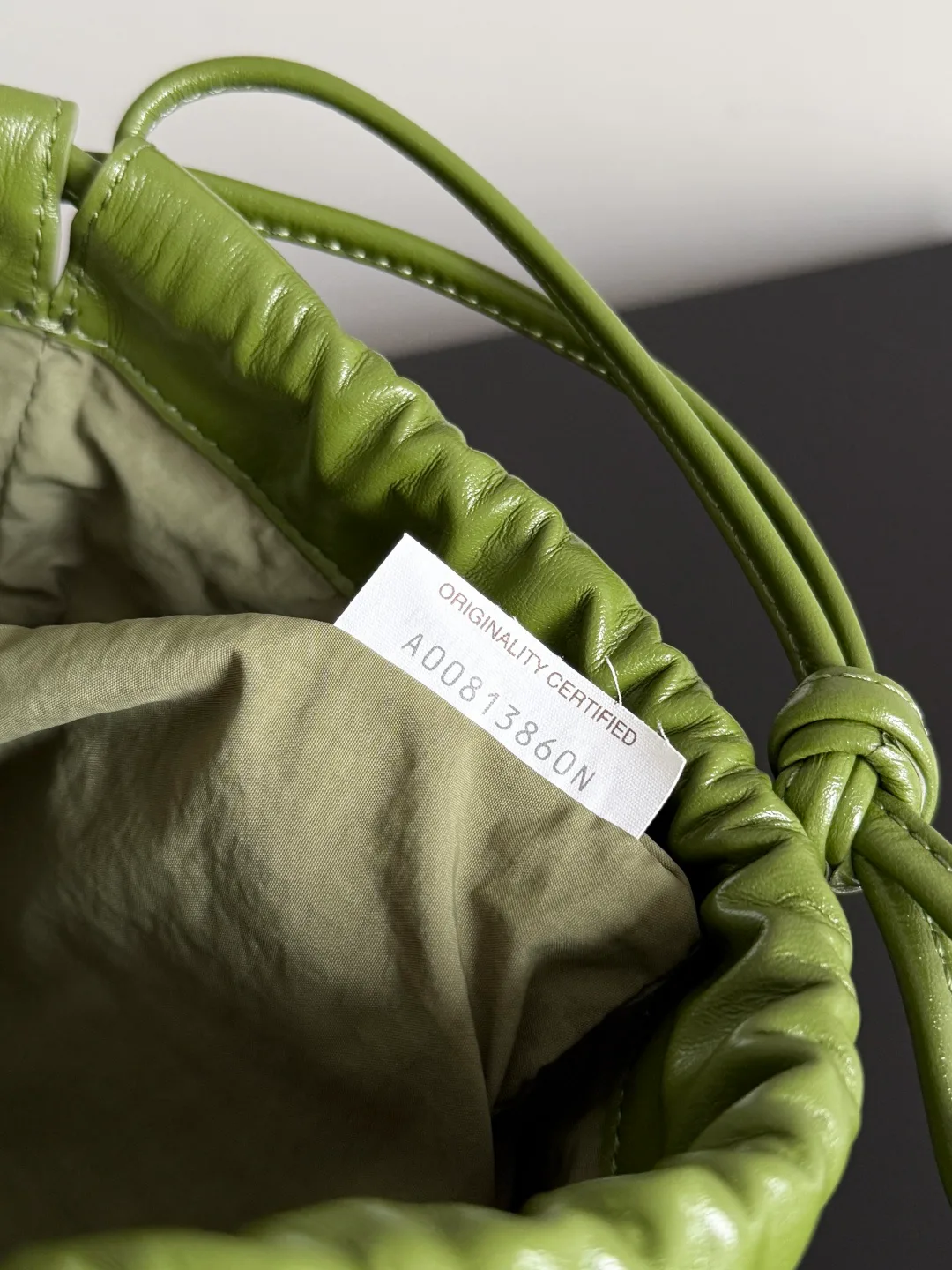 Сумки На Ремне Женские Bottega Veneta 11255465