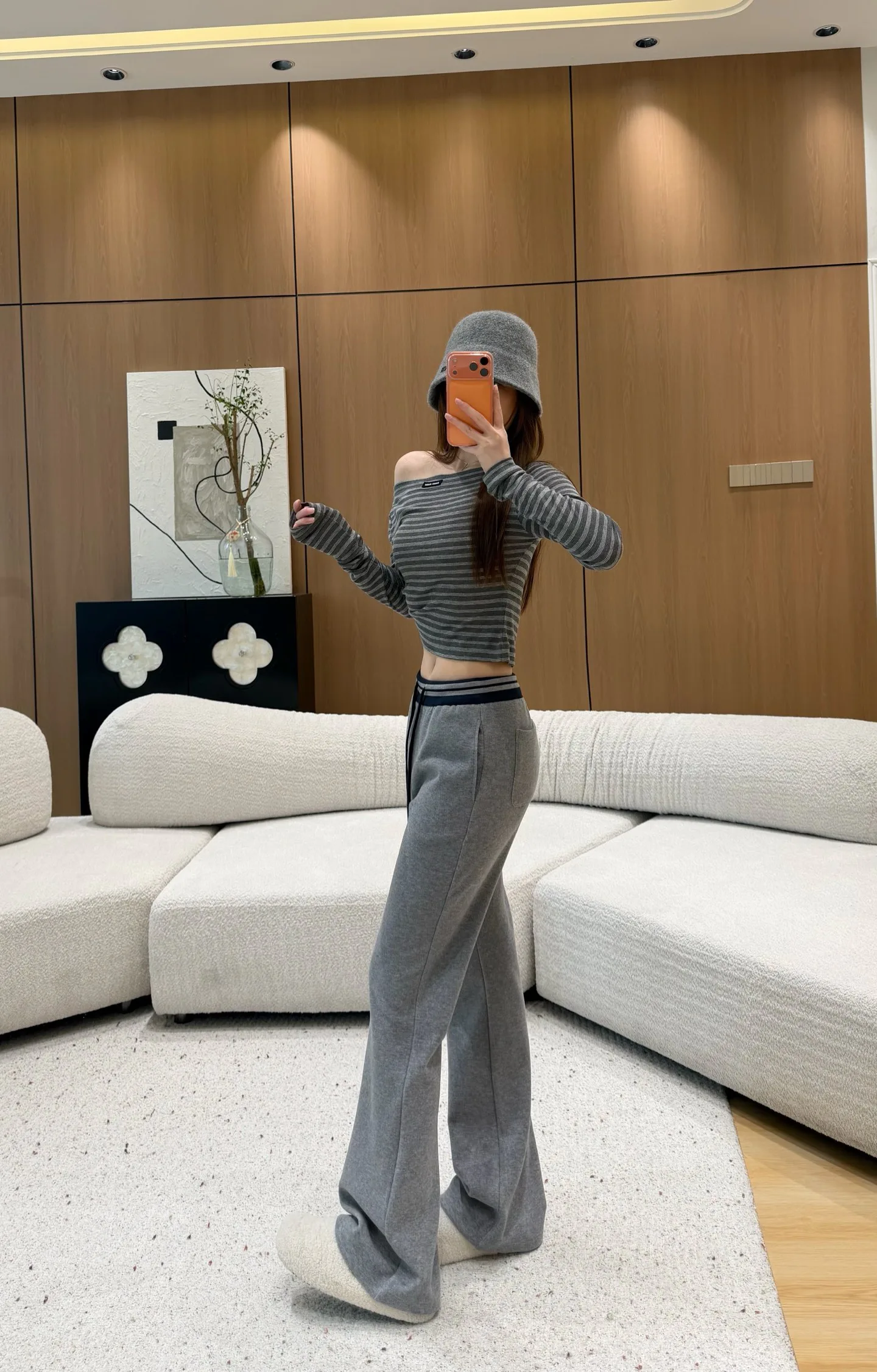 Брюки Женские Miu Miu 19071142