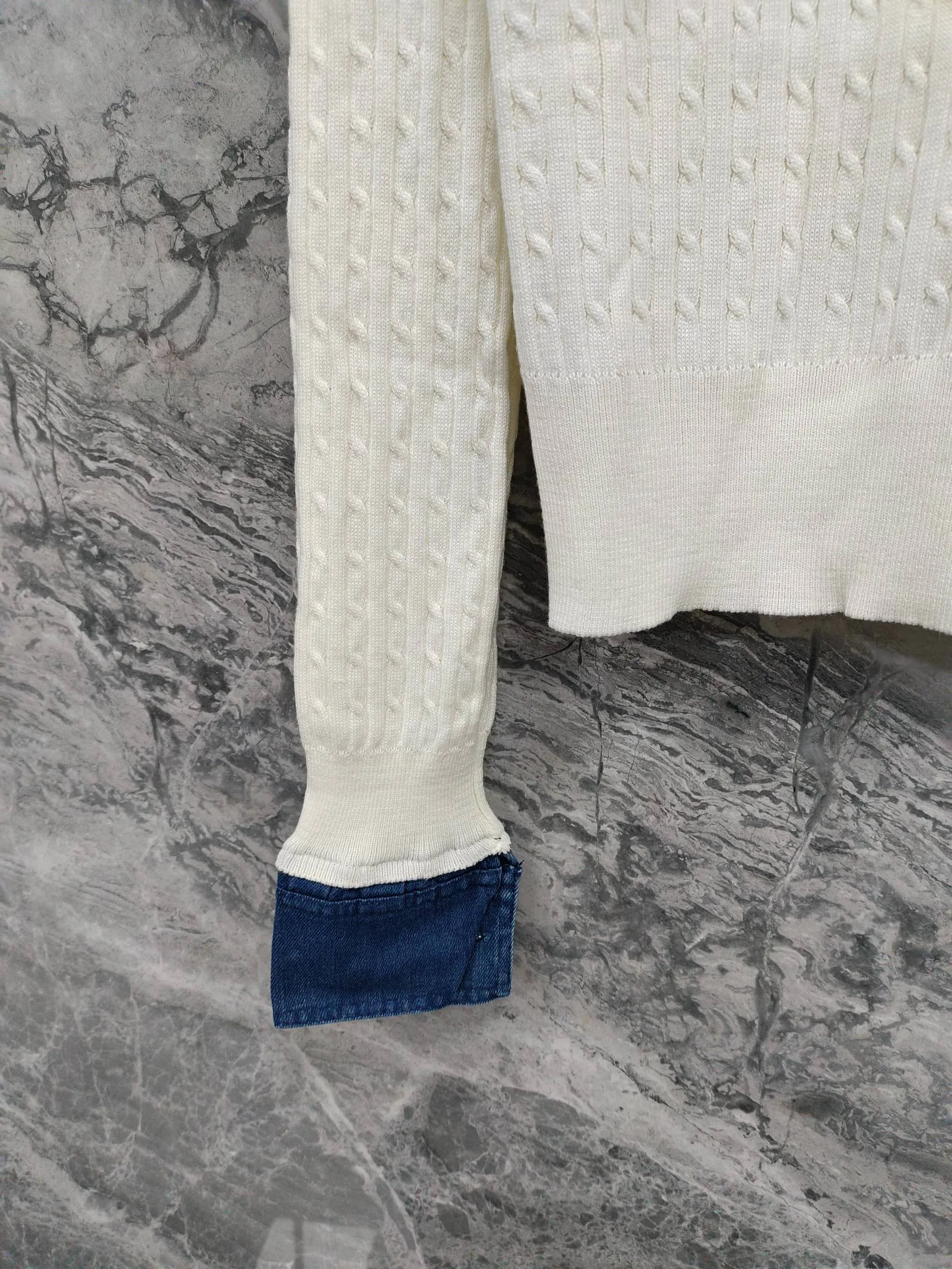 Джемперы И Свитеры Женские Chanel 17954284