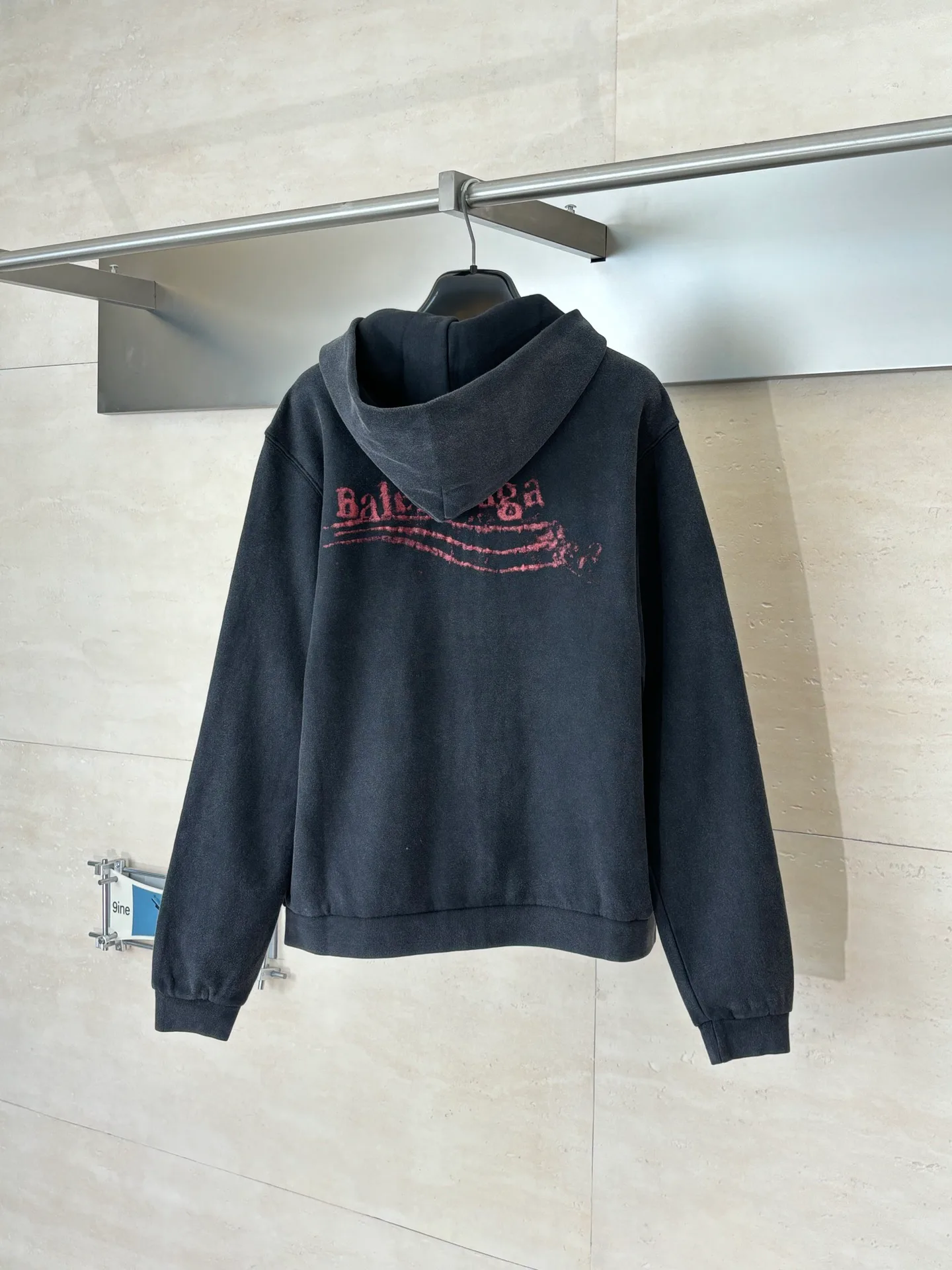 Куртки И Пуховики Женские Balenciaga 1493565