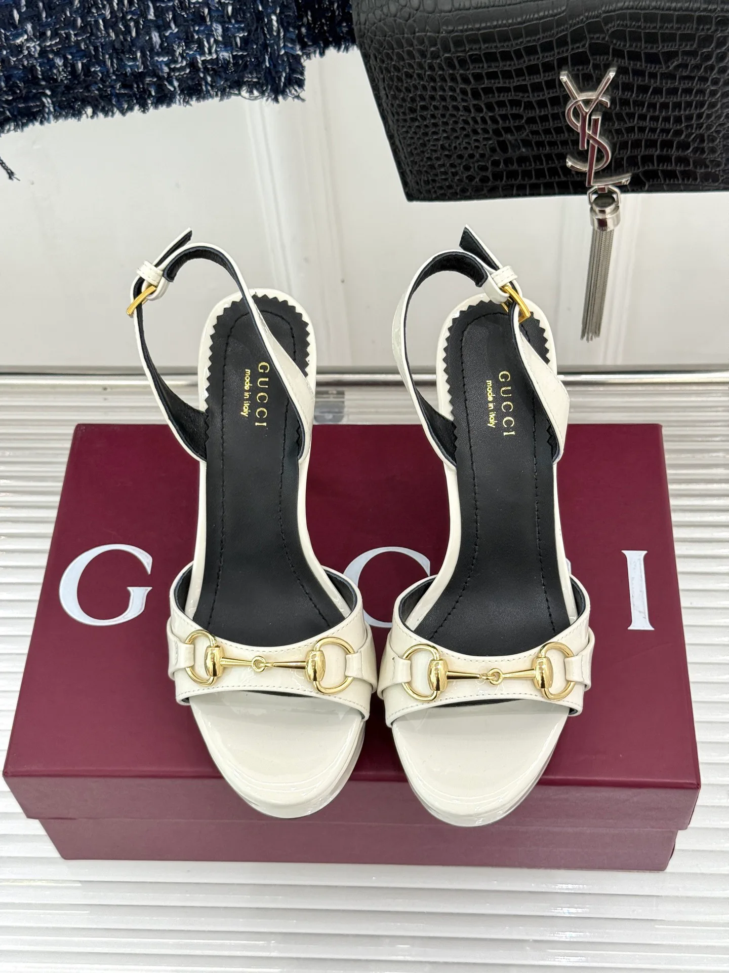 Босоножки Женские Gucci 17646534