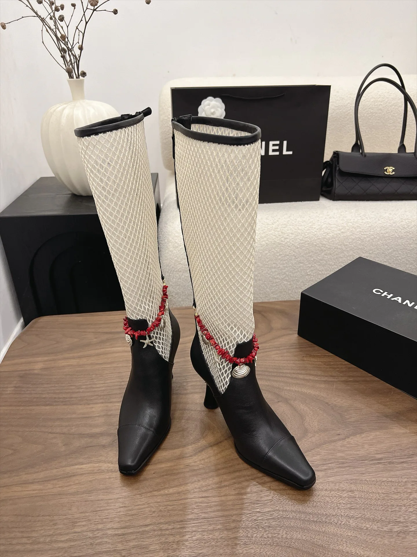 Сапоги Женские Chanel 18223433