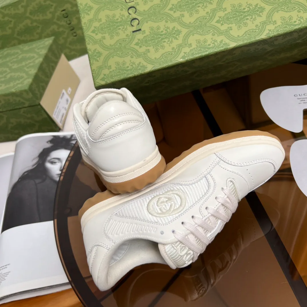 Кроссовки Женские Gucci 4988207