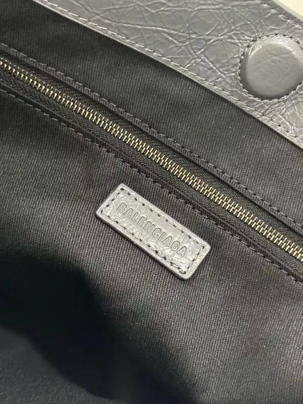 Классические Сумки Женские Balenciaga 11451438
