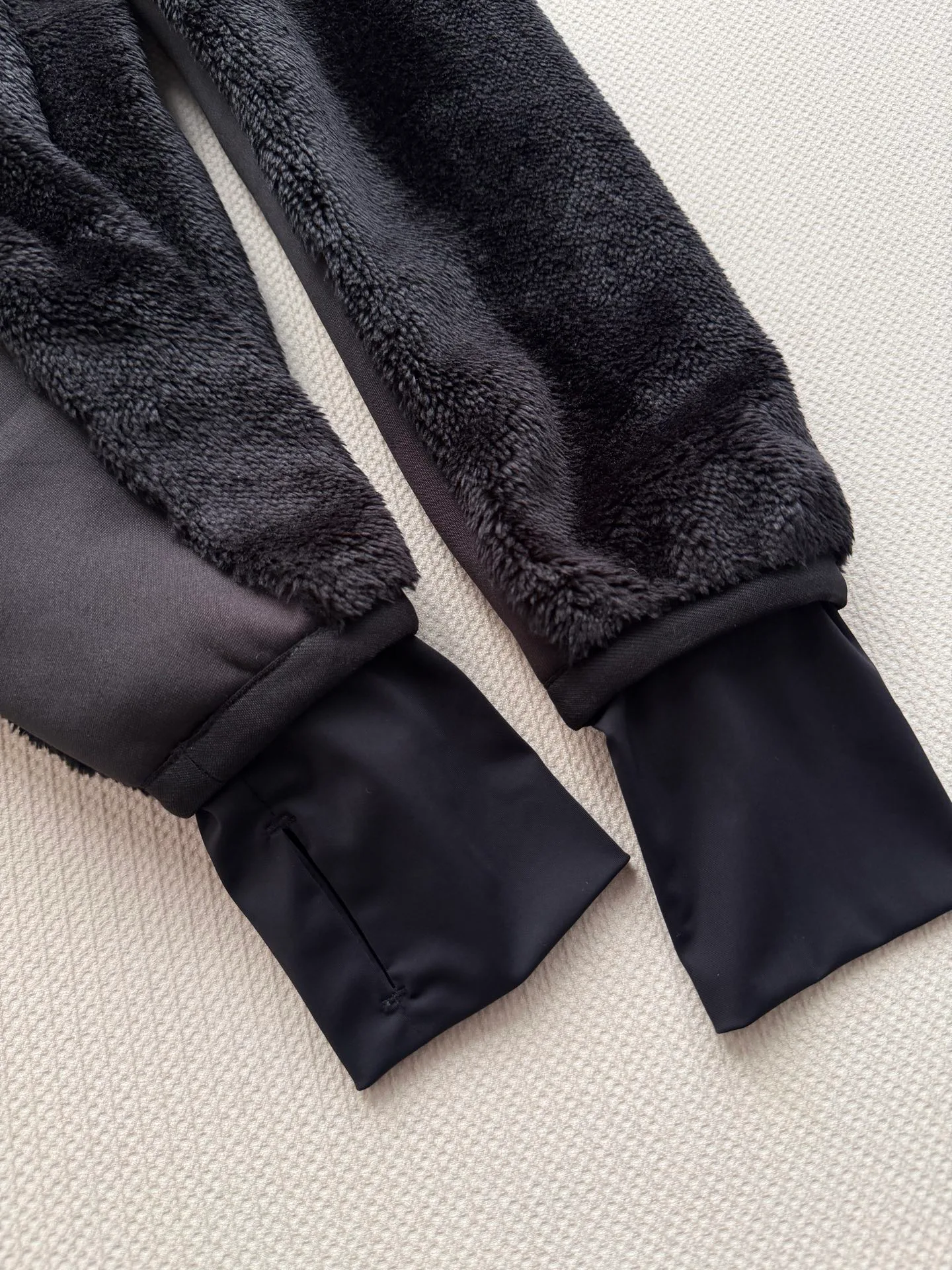 Куртки И Пуховики Женские Moncler 19309484