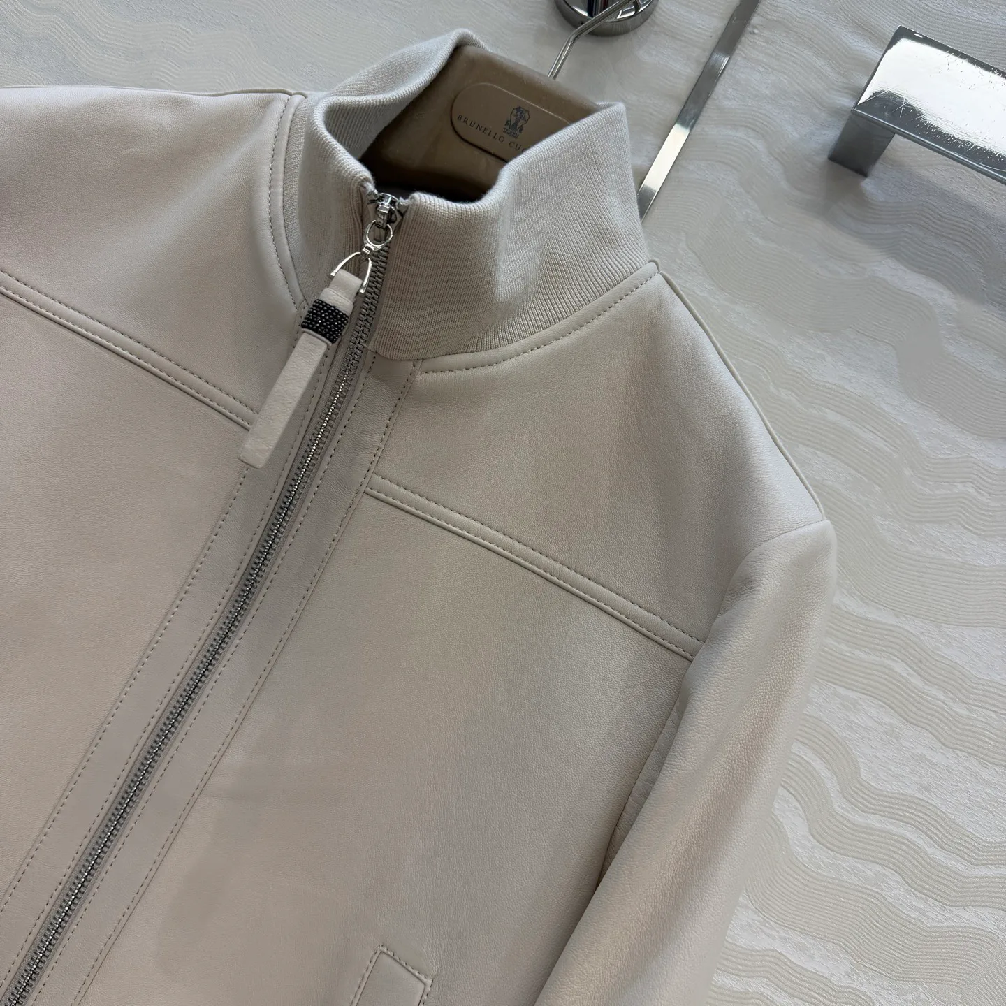 Кожаные Куртки И Дублёнки Женские Brunello Cucinelli 18172962
